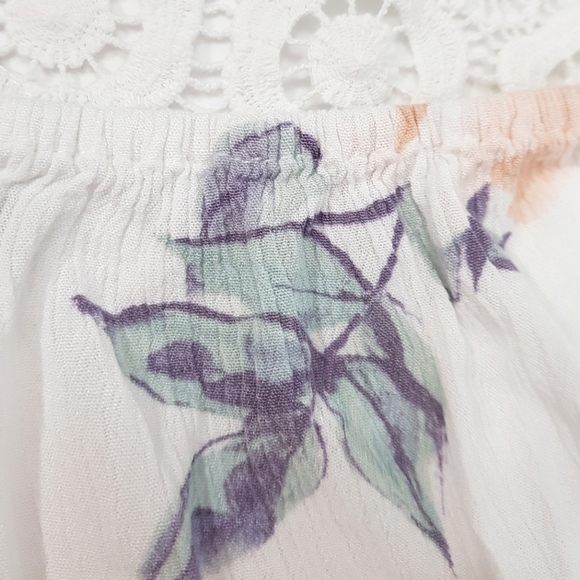 kendall & kylie Cropped Floral Halter Tie Up Top- Crochet Detail Y2K 90s - Picture 8 of 10